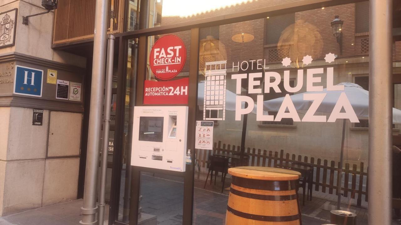 Hotel Teruel Plaza Esterno foto